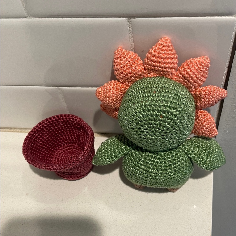 Flower Child Sunflower Bear Hand Crafted Figure and Pot Amigurumi Crochet Decor - Picture 7 of 13